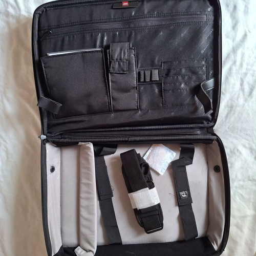 Delsey laptop bag new, for screens up to 15.4 inches, black
