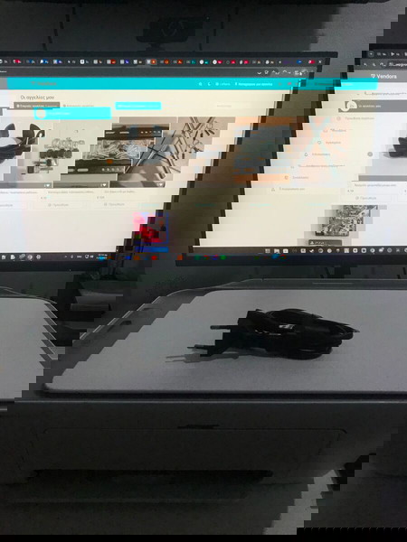 HP DeskJet 2720e в отлично състояние