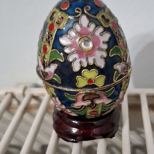 Vintage Cloisonné Easter egg with wooden base like new