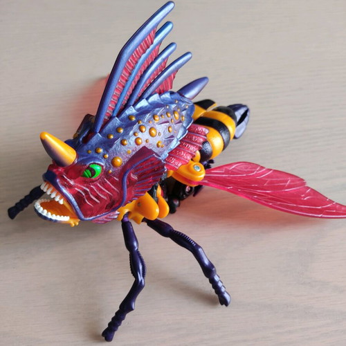 Beast Wars figure fish - bee used