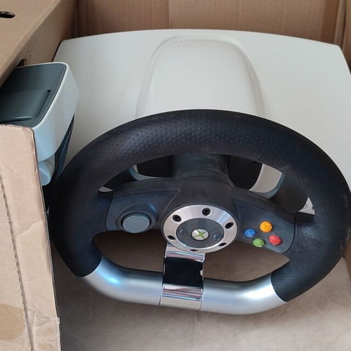 Xbox 360 Wireless Racing Steering Wheel used with original power supply