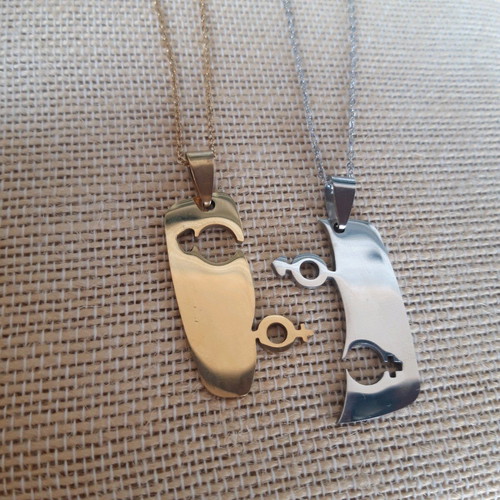 Stainless steel necklaces like new, blue and silver