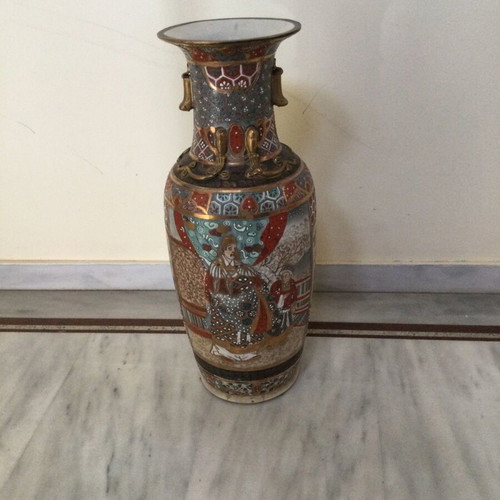 Porcelain floor vase like new, height 60cm