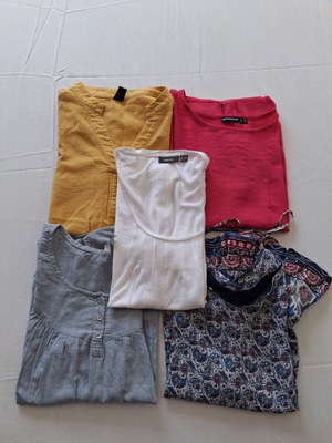 Mexx Fashion women's t-shirts pack of 5 used, sizes L/XL, multicolor