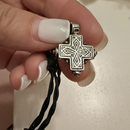 Silver cross like new