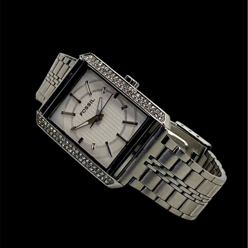 Fossil women's watch like new with 100 Swarovski crystals, steel, sapphire