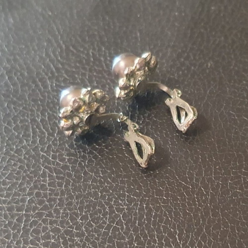 Earrings with black cultured pearls and zircon, used