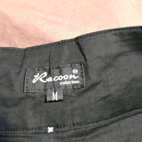 Racoon midi black skirt like new, size M