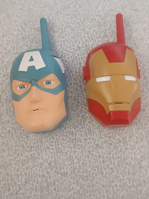 Walkie Talkie Toy Set with Marvel Avengers Captain America and Iron Man