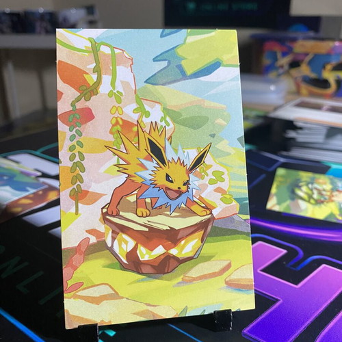 Jolteon Pokemon card like new