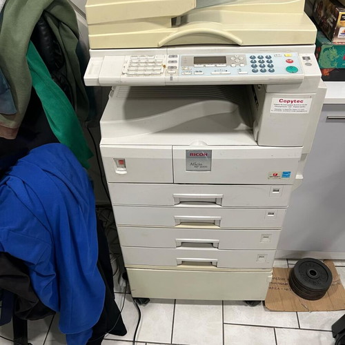 Ricoh Aficio MP 2000 photocopier like new