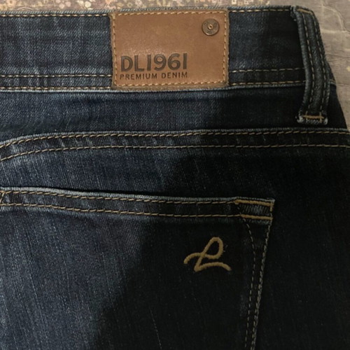 DL1961 Vintage Bootcut Jeans Like New, Dark Blue, Low Rise