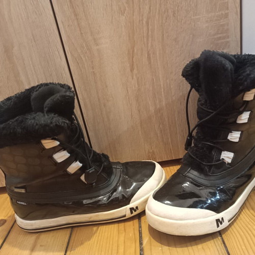 Merrell boots for girls like new, size 35, black