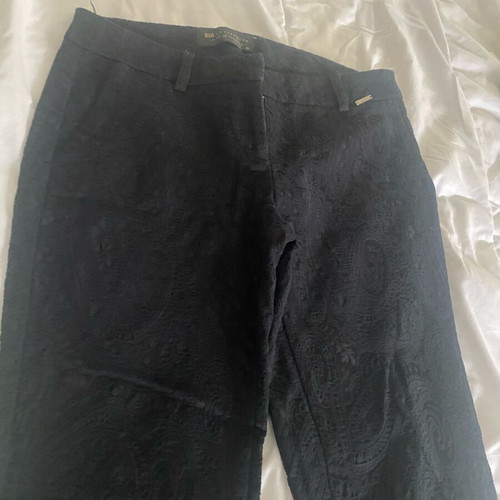 BSB black pants with embossed patterns like new, size M