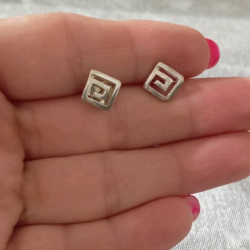 Silver 925 earrings small, square, new