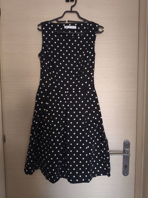 Polka Dot Dress Jupe like new, black with white dots, lined, A-line