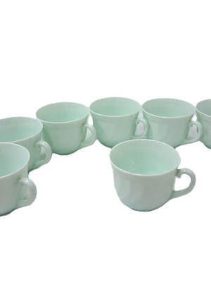 Arcopal Glasses set of 7 jadeite green milk glass like new