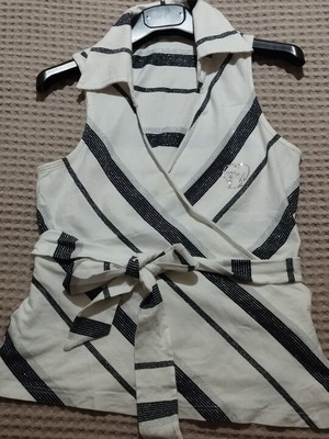 Women's wrap blouse like new, white, size S