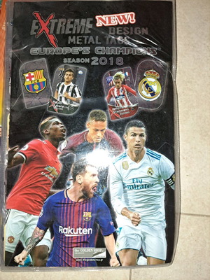 Football album new with metal tags