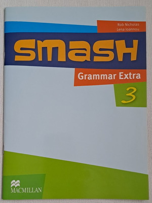 Smash 3 Grammar Extra book by Macmillan