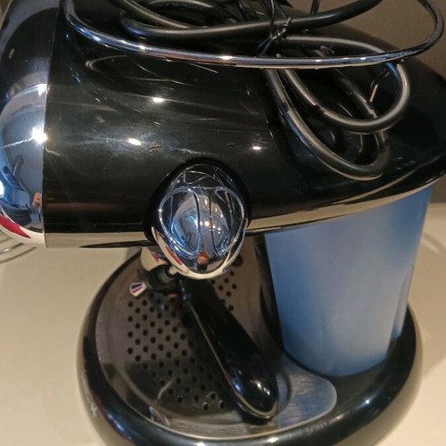 Illy Espresso X7 Black Capsule Coffee Machine like new