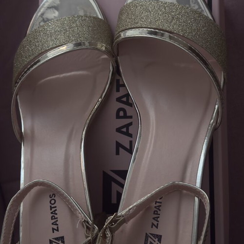 Gold platform sandals Zapatos, size 39