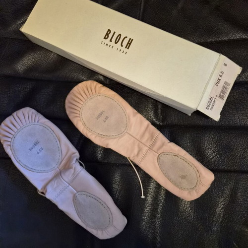Bloch Dansoft II ballet shoes size 6.5 B pink leather like new