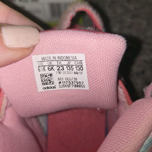 Adidas sports shoes used, size 23, pink