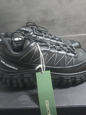 Karl Lagerfeld sneakers size 42 new, black