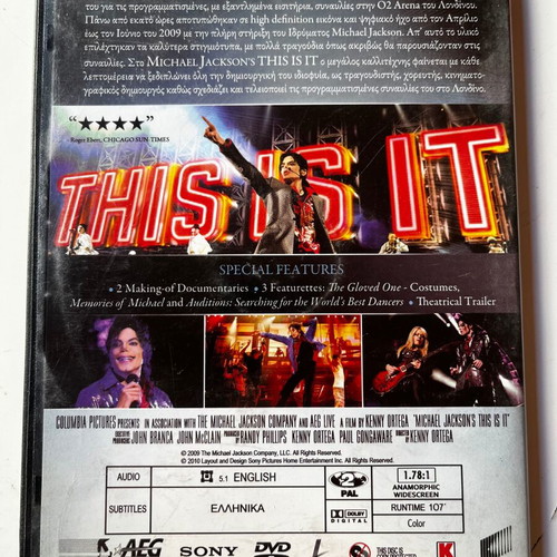 Michael Jackson's This Is It DVD used, documentary with subtitles