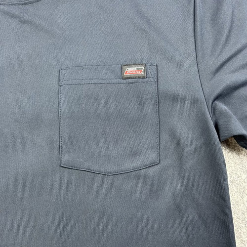 Dickies men's medium T-shirt with pocket, lightweight polyester, blue