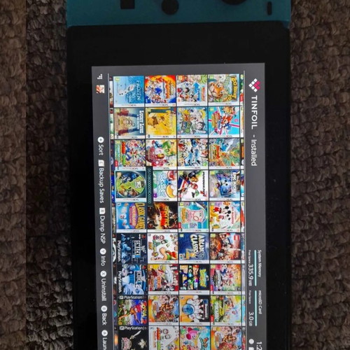 Nintendo Switch 128 GB like new with dock, charger and games