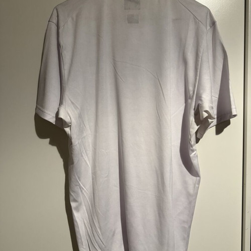 Yonex t shirt white XL used