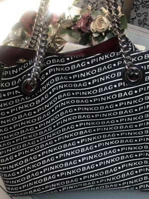 Pinko shoulder bag used, large black with silver chain and red lining