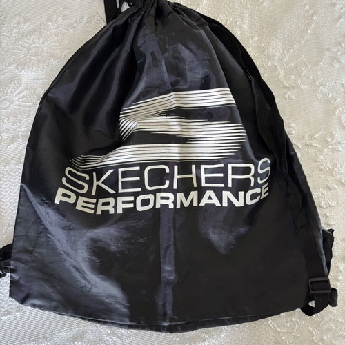 Skechers Performance Athletic Backpack like new, black and white