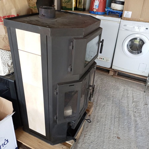 Wood Stove with Separate Oven used, 1 Meter Height and 60 cm Width