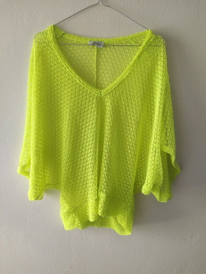Women's blouse new, one size