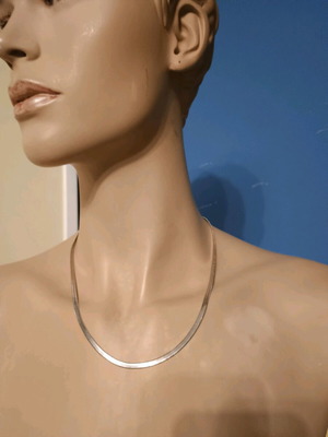 Stainless steel necklace for neck like new, 49 cm