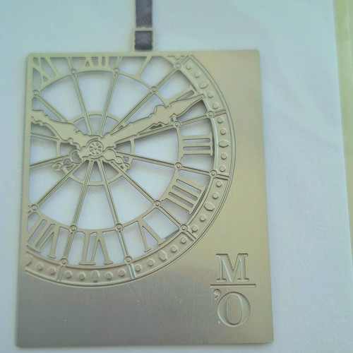 Bookmarks from Paris new