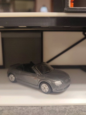 Audi TT Roadster μεταχειρισμένο 1/64