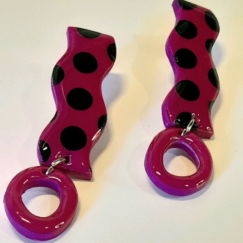 Polka-dot earrings new, handmade, fuchsia with black dots
