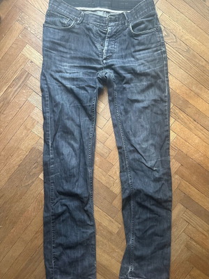 Zara black pants size 38 used with button damage