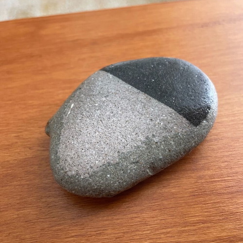 Natural stone gray dichroism new, decorative