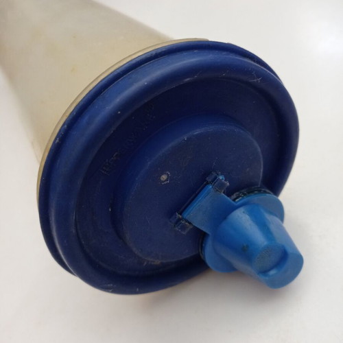 Tupperwear Taper Roi used for oil