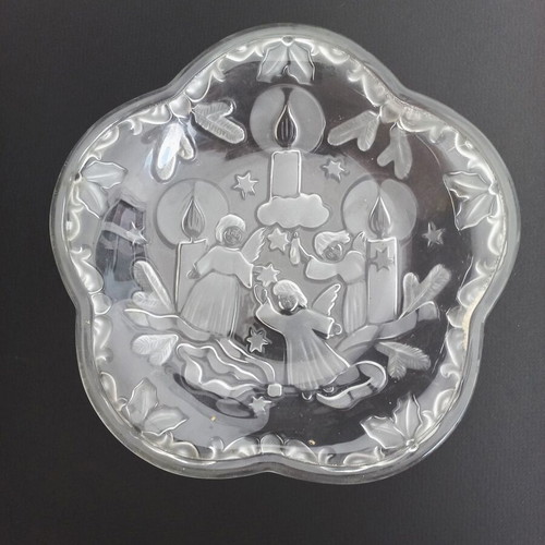 Christmas glass platter like new with angels