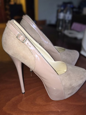 Acamnia beige pumps like new, heel height 15 cm
