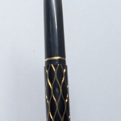 Sheaffer Targa Slimline 679s fountain pen used, black and gold