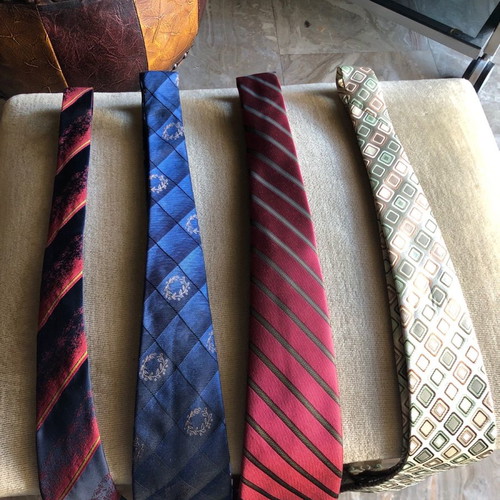 Men's ties new, pack of 4 multicolored