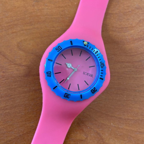 Loisir women's watch pink rubber like new