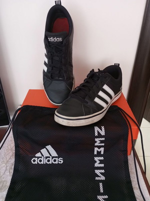 Adidas men's sneakers black with white stripes size 44 with gym sack